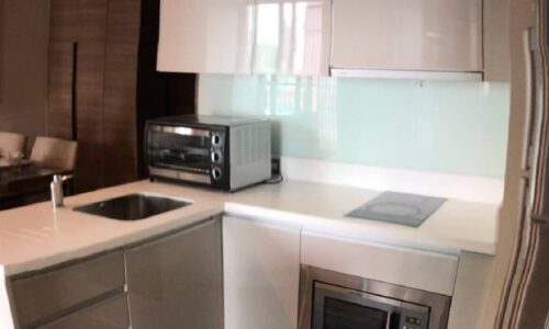 Rent 2-bedroom apartment near MRT Phetchaburi - High-Floor - The Address Asoke Condominium