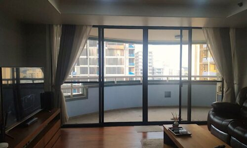 Large condo for sale near Asoke BTS - 3 balconies - high floor - Las Colinas