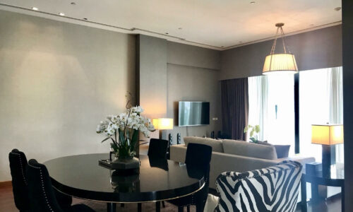 Large Luxury Condo with Private Pool - 2-Bedroom - Le Raffine Sukhumvit 39