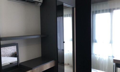 Condo for sale with tenant in Asoke Rama 9 - 1 bedroom - Life Asoke