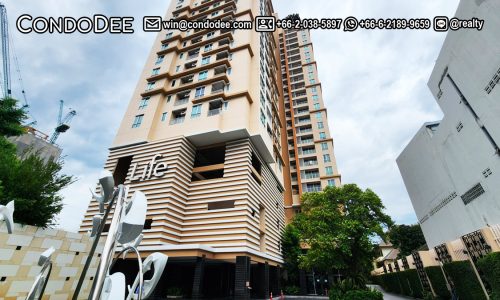 Life @ Sukhumvit 65 Ekkamai condo for sale near BTS Phra Khanong in Bangkok was built by AP Thai PCL in 2008