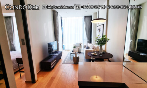 This luxury 1-bedroom condo near BTS Chidlom is a new property located in a new popular 28 Chidlom condominium in Bangkok CBD