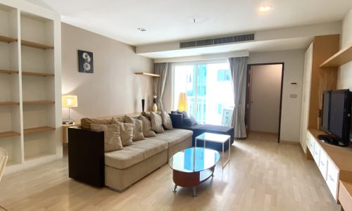 This condo features a nice layout and is located on Sukhumvit 59 in 59 Heritage condominium in Bangkok CBD