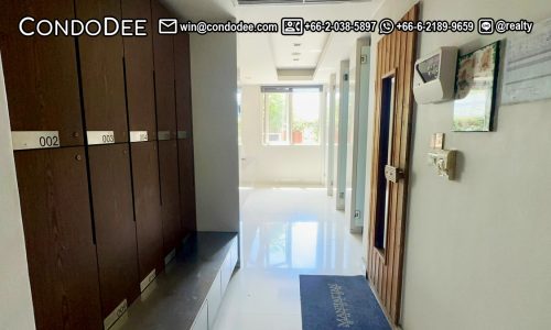 Manhattan Chidlom Ratchathewi condo for sale on Phetchaburi Road in Bangkok CBD was built by Major Development PCL in 2007 and comprises 1 building having 190 apartments on 34 floors