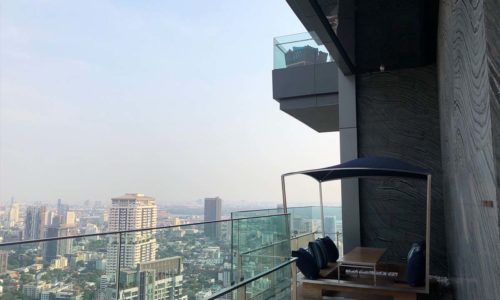 Marque Sukhumvit super-luxury condo for sale in Bangkok near BTS Phrom Phong