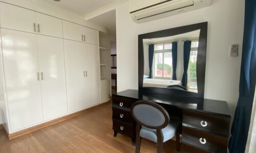 Large, renovated apartment on Sukhumvit 15 is available in Wattana Suite condominium near NIST School and BTS