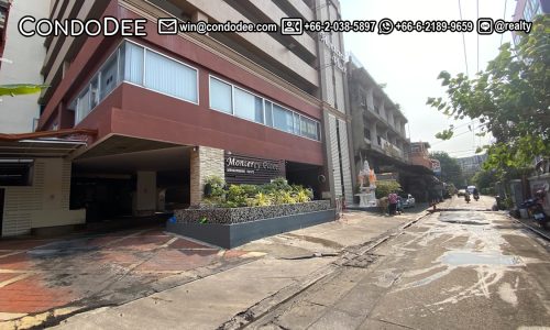 Monterey Place Bangkok condo on Sukhumvit 16 for sale near MRT Queen Sirikit was built in 1995