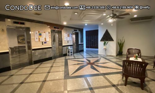 Monterey Place Bangkok condo on Sukhumvit 16 for sale near MRT Queen Sirikit was built in 1995