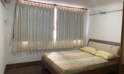 Rental in Asoke Near Benjakiti Park 1-Bedroom in Monterey Place - Affordable Price