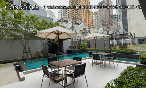 Na Vara Residence Langsuan is a luxury condo for sale in Bangkok near BTS Chit Lom that was built by Navarang Asset Co., Ltd. in 2018