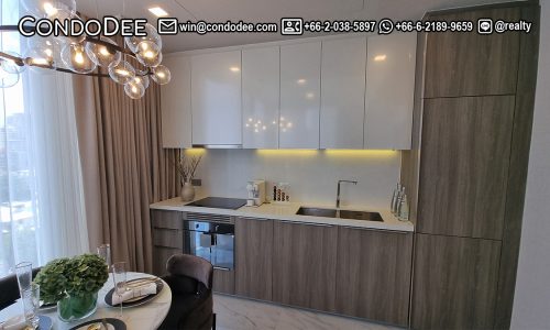 This new luxury condo is available now on Sukhumvit 21 in a new and popular Celes Asoke condominium near BTS and MRT Sukhumvit in Bangkok CBD