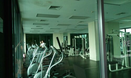 Noble-Remix Thonglor - The Gym