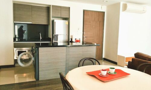 Apartment 2 bedroom for rent in Asoke - Low Rise Condo - Rende 23