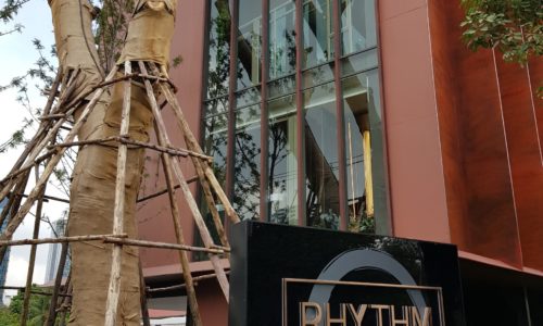 Rhythm Ekkamai - Sukhumvit Condominium Near BTS