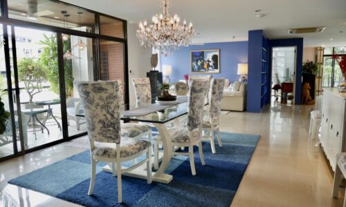 3-bedroom 3-balcony condo for sale in a low-rise luxury Baan Ananda condominium