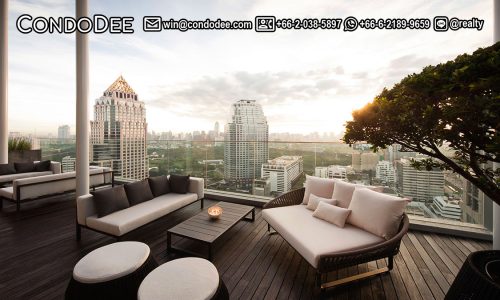 Saladaeng Residences near Lumpini Park is a luxury condo for sale in Silom in Bangkok CBD that comprises a single building having 132 apartments on 25 floors