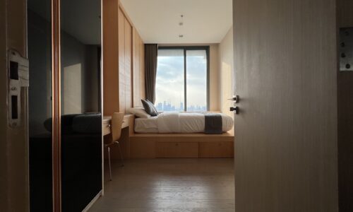 Luxury Sukhumvit apartment for sale - 2 bedroom - high floor - The Esse Asoke