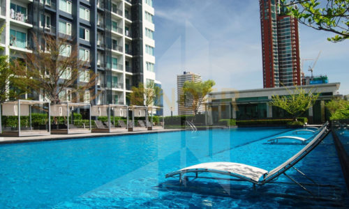 Siri at Sukhumvit 42 Thonglor is a luxury Bangkok condo for sale near BTS Thong Lo that was developed by Sansiri PCL and completed in 2009.