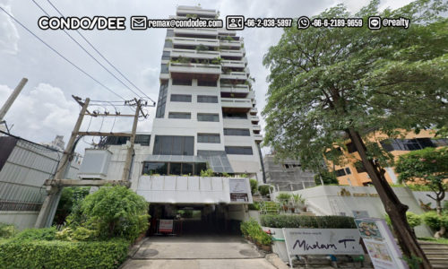 Sukhumvit House Condominium near Asoke BTS