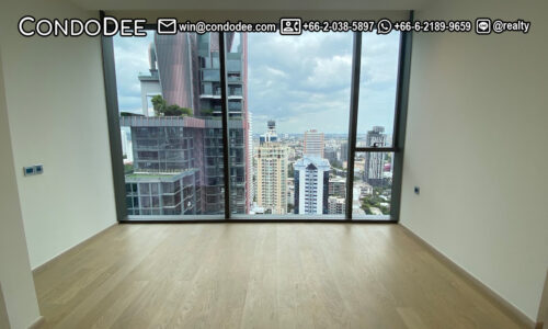 This super-luxury penthouse near BTS Thonglor is available now in The Strand Thonglor condominium