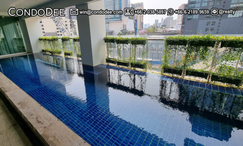 This super-luxury Sukhumvit condo with a private pool is available at Le Raffine Sukhumvit 31 condominium