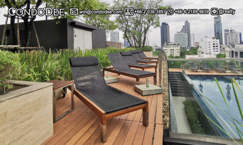 LIV@49 condo for sale on Sukhumvit 49 in Bangkok near Samitivej Hospital and near BTS Thong Lo was built by Lucky Living Co., Ltd. in 2016.