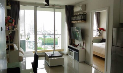 Affordable Rent in Rama 9 - 1-Bedroom in TC Green on Mid-Floor