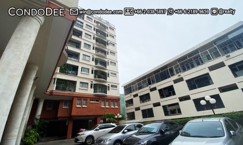 T.P.J. Condo for sale on Sukhumvit 49 in Bangkok CBD  was built in 1988