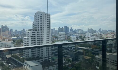 Luxury condo for rent in Thonglor - 2-bedroom - big balcony - private lift - Tela Thonglor