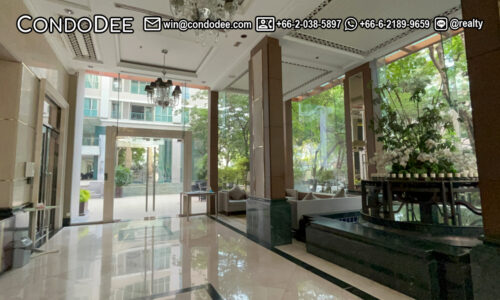 The Address Chidlom is a luxury condo for sale with 2 towers of 24 and 22 floors respectively