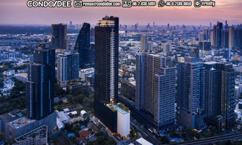 The Esse Sukhumvit 36 Thonglor luxury condo for sale near BTS Thonglor was developed by Singha Estate in 2022.