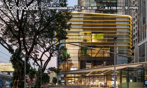 The Esse at Singha Complex condo sale Bangkok entrance