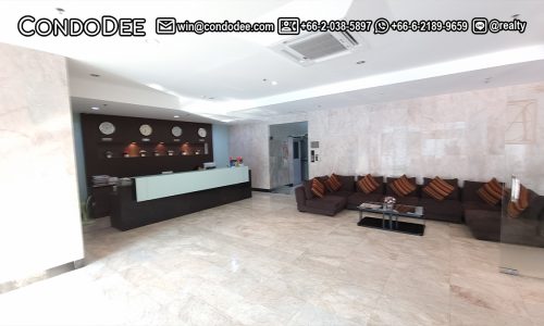 The Master Centrium Asoke-Sukhumvit is a condo for sale located in Bangkok CBD near Asoke BTS was built in 2009 and comprises 79 apartments on 27 floors