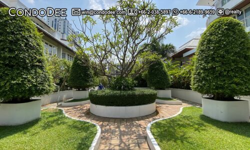 The Natural Place Sukhumvit 31 townhouses for sale in Bangkok in Asoke near Srinakharinwirot University were built in 1995
