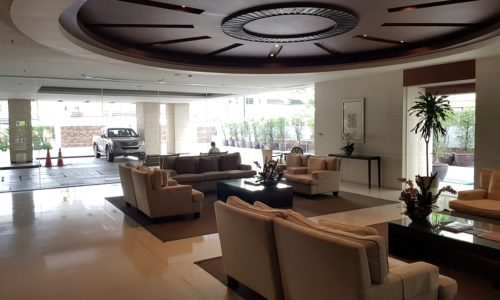 The Oleander Sukhumviy 11 Condo - nice lobby