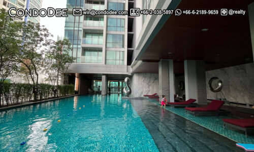 The Room Sukhumvit 69 Phra Khanong is a luxury Bangkok condo for sale that was developed by Land & Houses PCL and completed in 2014