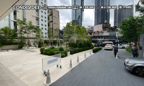 The Strand Thonglor Sukhumvit 55-57 super-luxury condo for sale was built in 2021