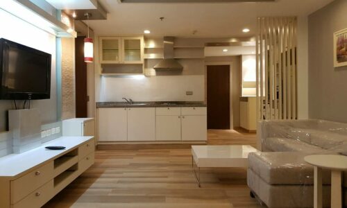 2-Bedroom Condo For Rent in The Trendy Condominium - Like New