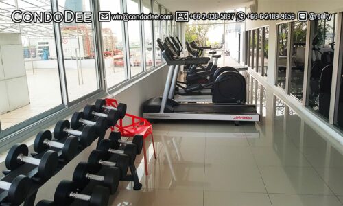 The Waterford Diamond Sukhumvit 30/1 condo for sale in Bangkok CBD near BTS Phrom Phong and BTS Thonglor was built in 1998