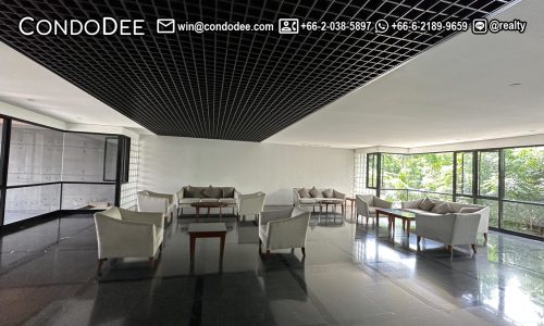 Vibhavadi Suite Lat Phrao condo for sale in Bangkok's new Central Business District (new CBD) was built in 1991