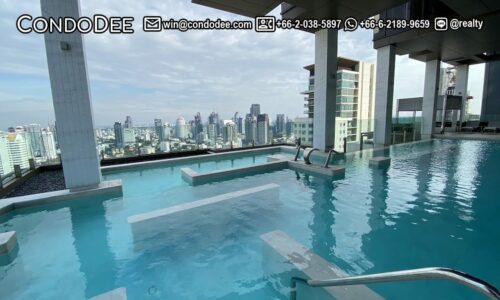 Vittorio Sukhumvit 39 Phrom Phong is a luxury condo for sale on Sukhumvit 39 in Bangkok near BTS Phrom Phong and Emquartier that was built by AP  (Thailand) PCL in 2018