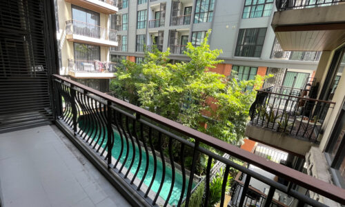 This 1-bedroom condo in Langsuan is available now in a low-rise condominium Klass Langsuan near BTS Chit Lom and Lumpini Park