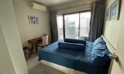 This 2-bedroom condo near BTS Thonglor is available in a popular Noble Remix condominium on Sukhumvit Road in Bangkok CBD