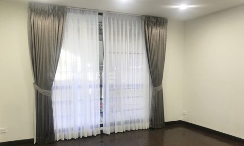 Bangkok townhouse in Ekamai for sale - 4-story - recently renovated