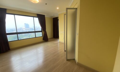 This large condo with a panoramic river view is available now for sale in a popular Supalai Casa Riva condominium in Bangkok