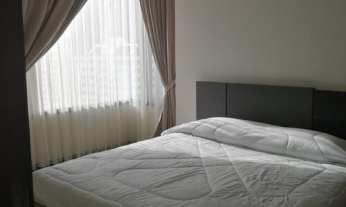 Condo near Asoke BTS for Sale - Larger 1-Bedroom - Mid Floor - Edge Sukhumvit 23