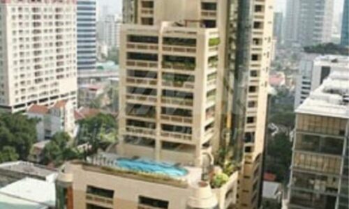 City Lakes Tower Sukhumvit 16 condo for sale near BTS Asoke and near MRT Sukhumvit was completed in 1992