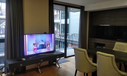 Condo for rent near BTS Chidlom - 2-bedroom - pool view - Klass Langsuan