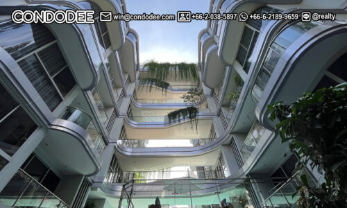 Q Prasarnmit condo for sale on Sukhumvit 31 near Srinakharinwirot University is a luxury real estate in Prasarnmit that was built by Ananda Development PCL in 2020 and comprises a single building with 76 units on 7 floors