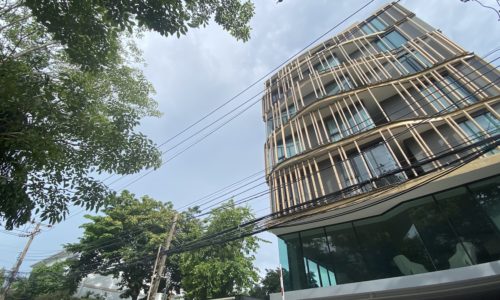The Teak Sukhumvit 39 Low-Rise Bangkok Condominium in Phrom Phong
